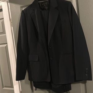 Anne Klein 2piece business suit